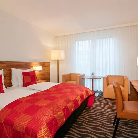 Hotell Arcotel Castellani 4*