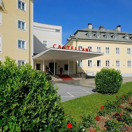 Hotell Arcotel Castellani 4*